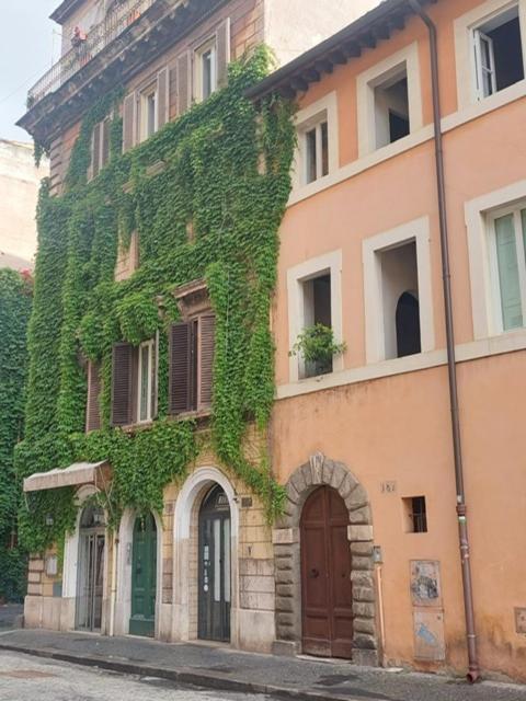 Borgo Pio 182 Vatican Suite Roma Esterno foto